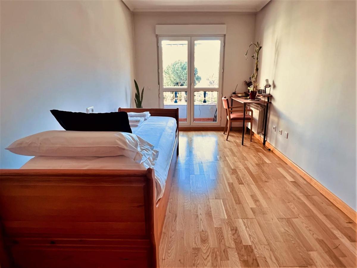 Housingleon- Casa Oliva Con Garaje Appartement Buitenkant foto